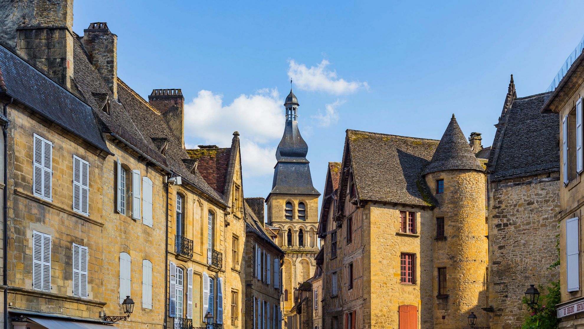 Anne Bécheau, Anne Becheau, visites guidées, visites privées, excursions, guide conférencière, Recherches historiques, Dordogne, Périgord, Perigord, périgord, visites guidées sarlat dordogne périgord, Anne Bécheau, Anne Becheau, visites guidées, visites privées, excursions, guide conférencière, Recherches historiques en Dordogne Périgord dordogne périgord, grottes ornées, habitats troglodytiques, mottes castrales, forteresses féodales, châteaux renaissance, manoirs, four banal, moulins, chartreuse
